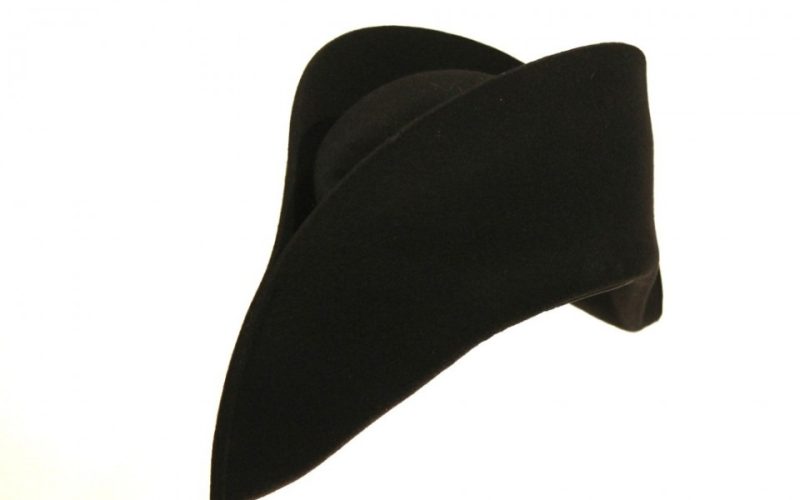 SOMBRERO BICORNIO-0