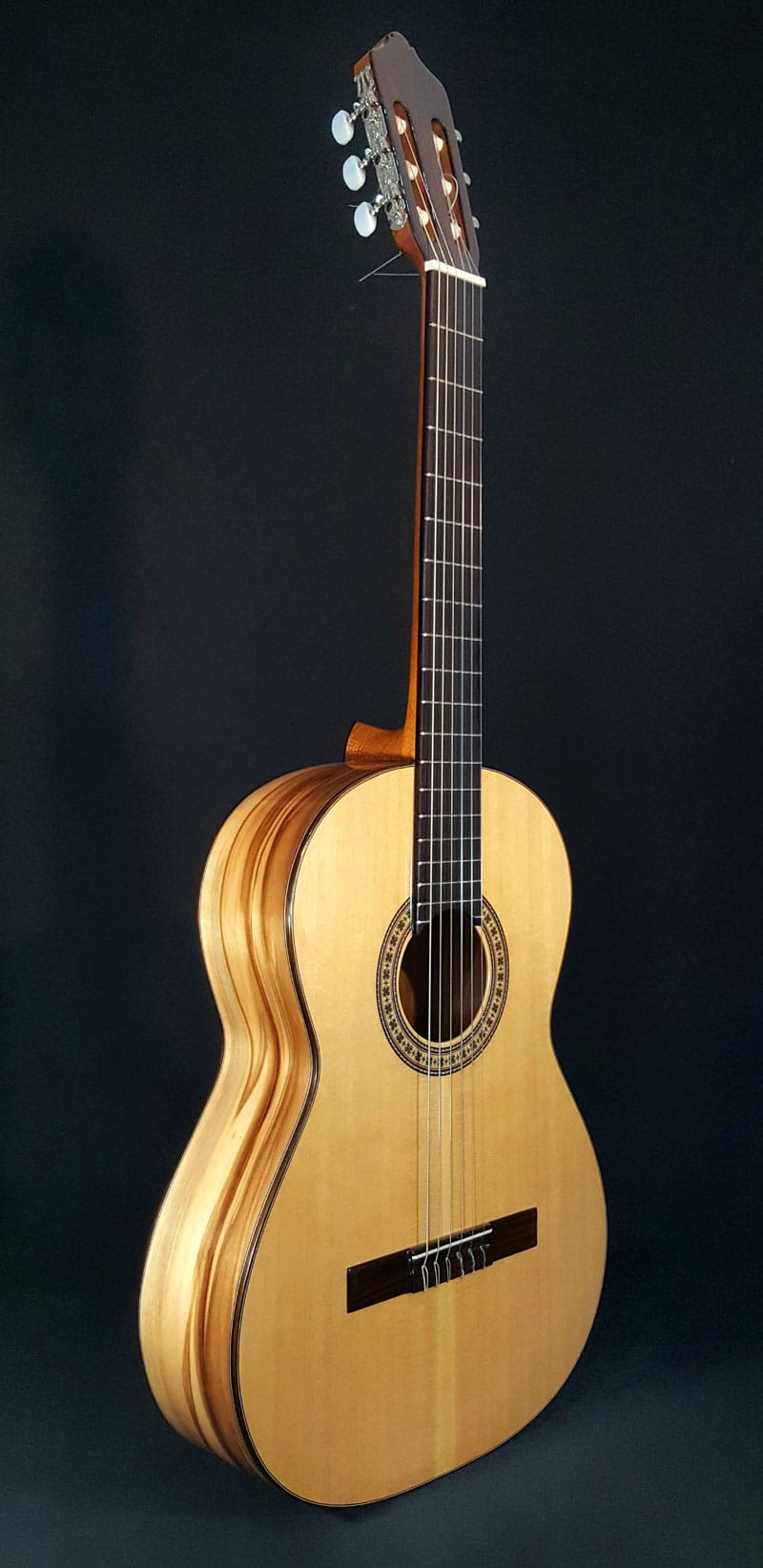 AZAHAR RED GUM-23714